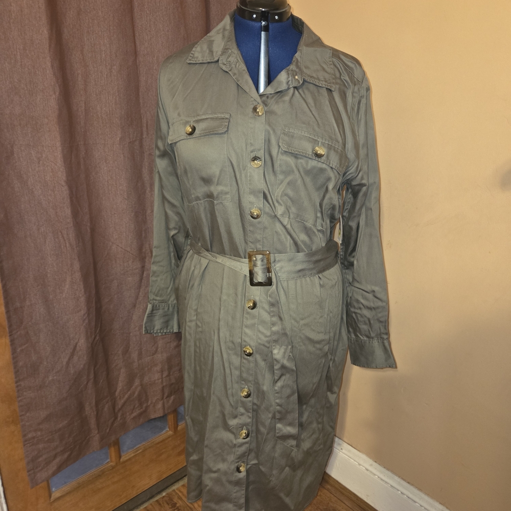 Time and Tru Khaki Buttoned Trench Coat